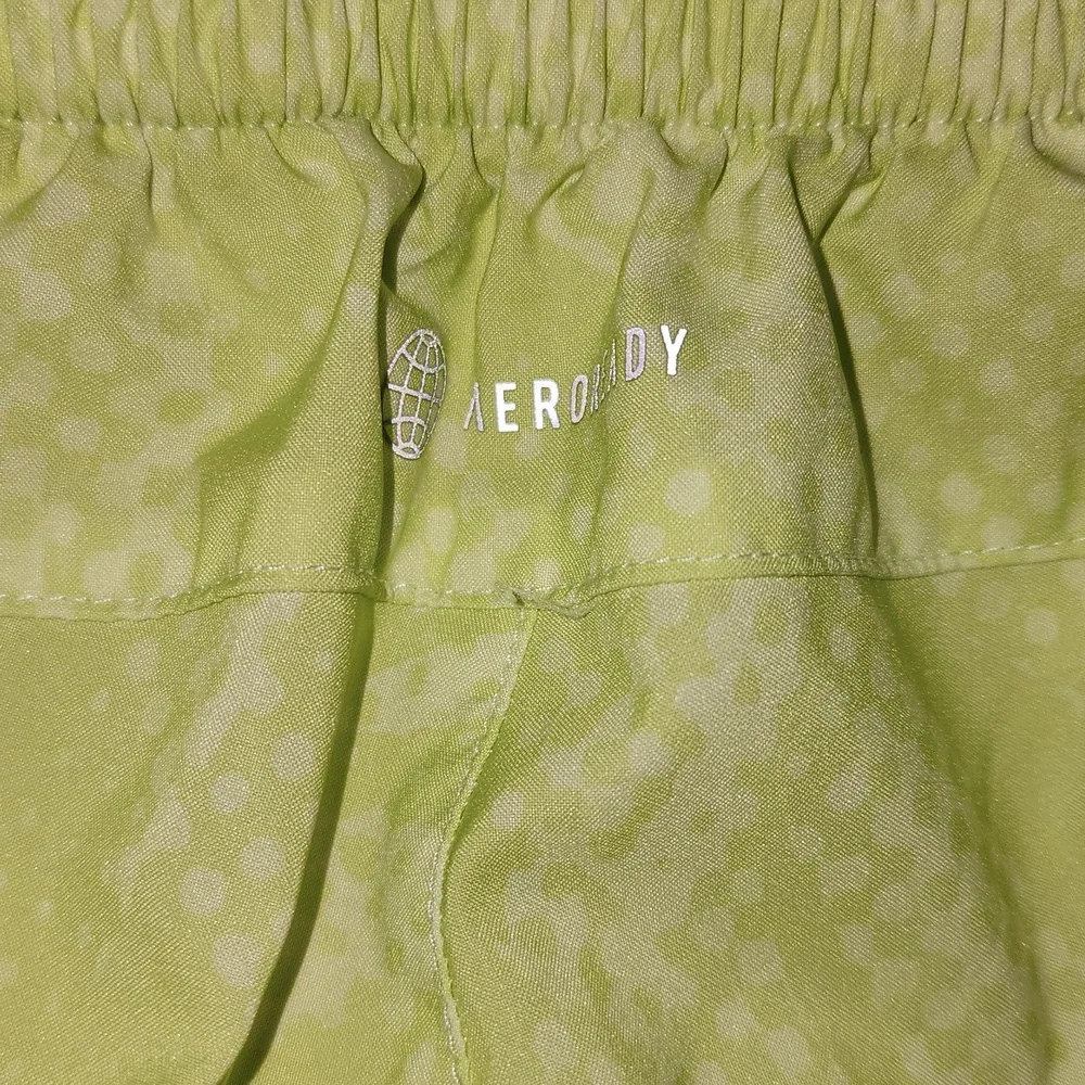 Adidas Green Athletic Shorts with Elastic Waistband - Picture 6 of 6